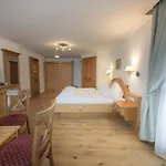 Schartner Szálloda 4*