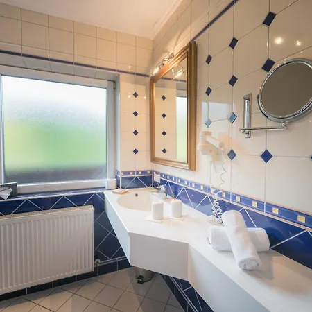 מלון Schartner 4*