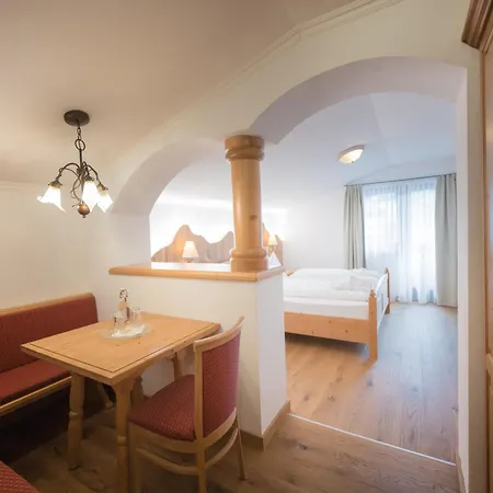 מלון Schartner 4*