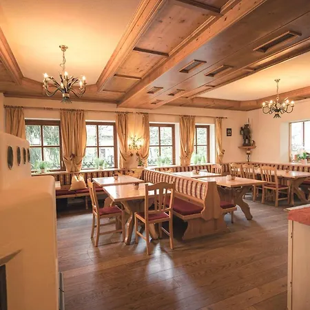 מלון Schartner 4*