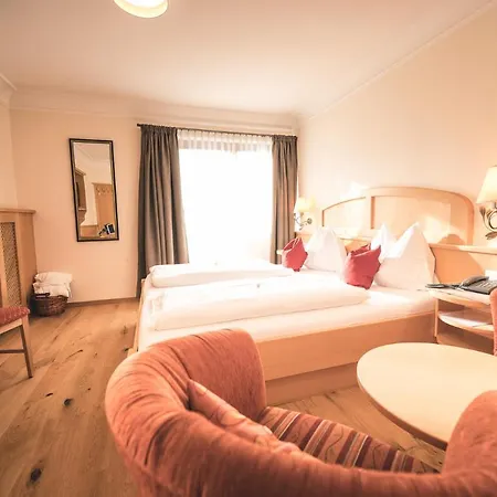 Schartner מלון אלטנמרקט אים פונגאו