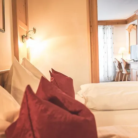 Schartner מלון 4*